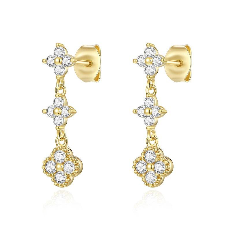 

French Style Four-Leaf Clover Stud Earrings: Elegant Christmas Gift for Women