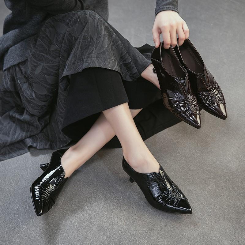 Johnature Zapatos de tacón alto plisados de punta fina retro de cuero genuino para mujer, slip-on para ir al trabajo