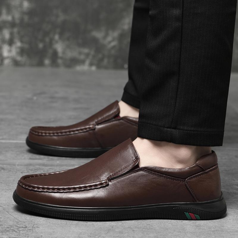 Men's Casual Leather Walking Shoes Business Non-slip Soft Bottom Work Loafers Round Head Flat Bottom Footwear Outdoor Sneakers