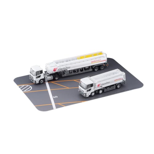 The Truck & Trailer Collection Idemitsu Tanker Set C Diorama Supplies