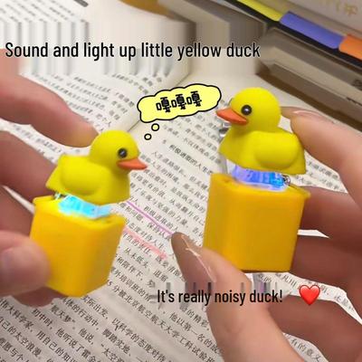 Little Yellow Duck Sound Keychain Game: Stress-Relief Pendant Toy