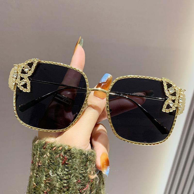 Square Frame Butterfly Sunglasses Metal Frame Sturdy Sunglasses Fashion Design Styles Decorative Glasses