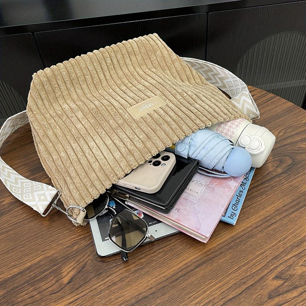 New Large Capacity Women's Shoulder Bag Solid Color Shoulder Bag Versatile Tote Commuter Bag Corduroy Bag for Women