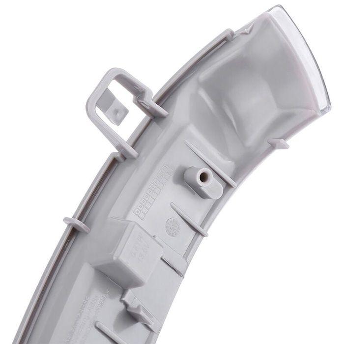 Ampoule de clignotant côté droit d\'indicateur de rétroviseur d\'aile 1K0949102 pour MK5 JETTAfeu clignotant droit rétroviseur