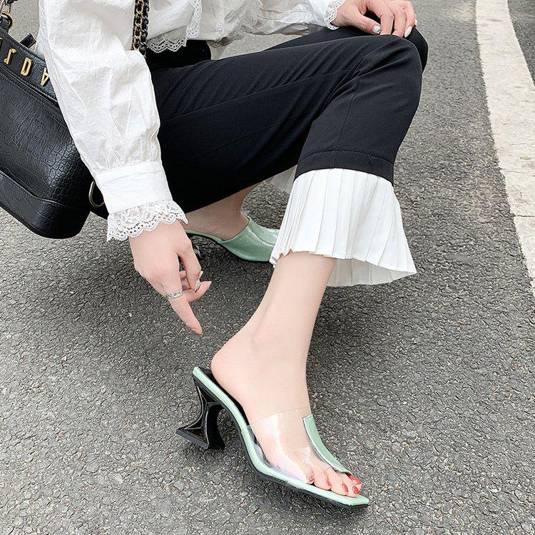 Fashion High Heel Slippers Women's Summer 2024 New Korean Edition Casual Outwear Fashion One Word Cool Slippers