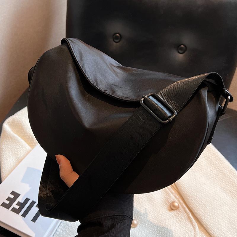 

Холщовая сумка Женская Новая Красная Маленькая Сумка-пельмень Однотонная Простая Одноплечевая Сумка Кроссбоди