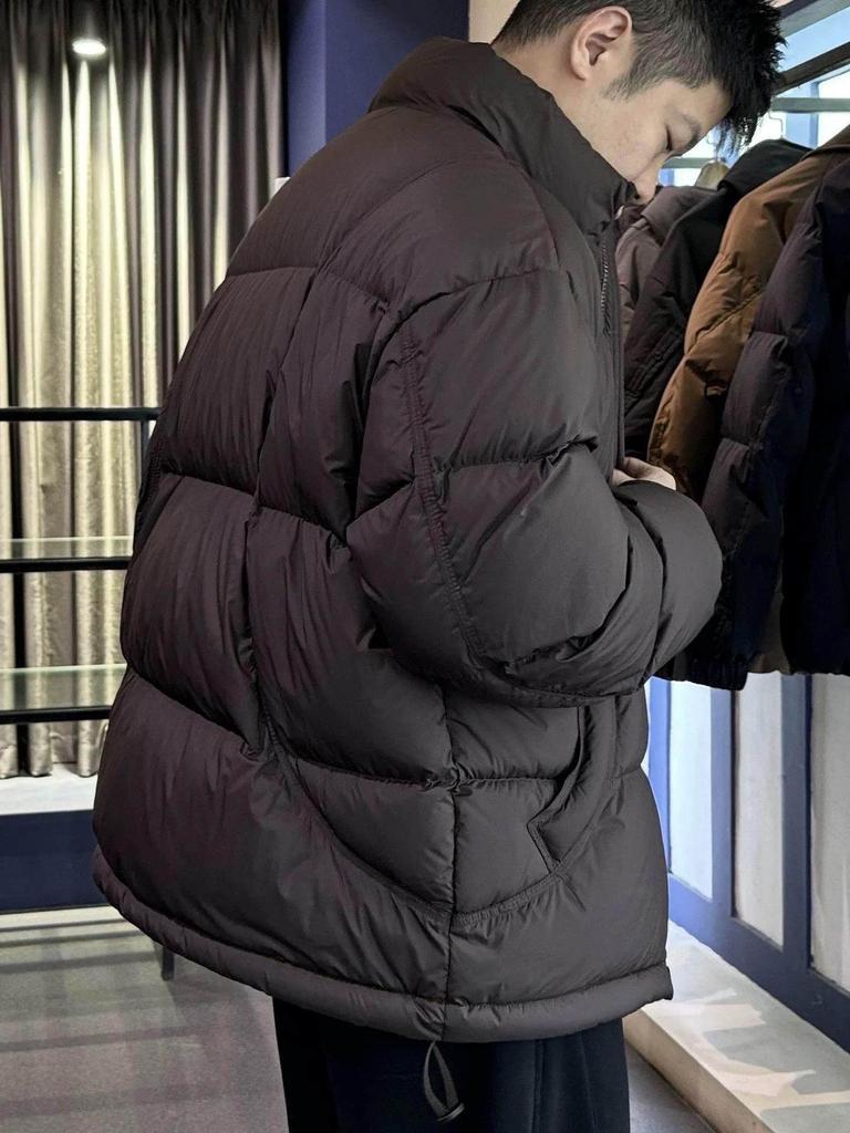 Men's American Style Thick Puff Down Jacket with Stand Collar - 90% High Fill Power, Trendy Loose Fit Outerwear