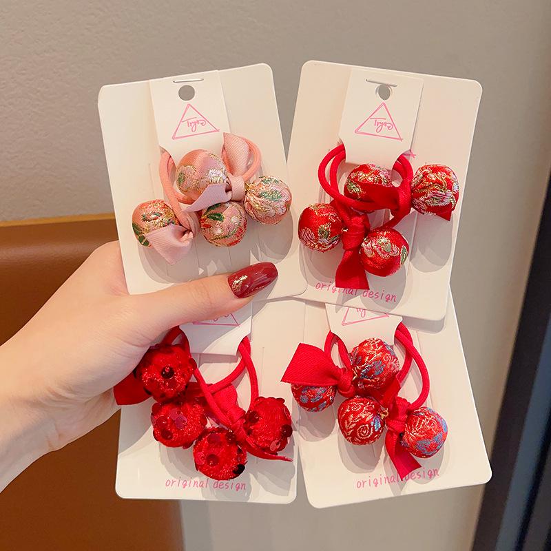 Children's Hair Accessories: Non-Damaging Hair Ties, Ponytail Elastics, Clips, and Headbands for Girls