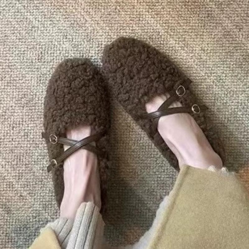 Flats Women Shoes Suede Fur Casual Sneakers Trend New Loafers 2025 Short Plush Winter Walking Buckle Woman Zapatos Mujer