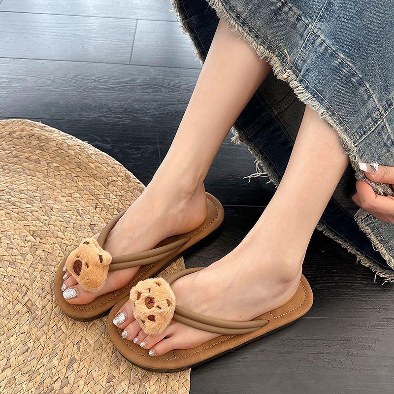 Cute cartoon flip-flops outside wear non-slip Internet celebrity fashion super soft sweet flat slippers 2025 summer and autumn new