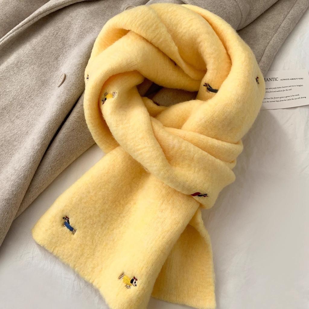 Korean Autumn and Winter Atmosphere, Dachshund Dog Embroidered Knitted Scarf, Female Student Warm Neck Protection and Cold Protection Versatile Scarf