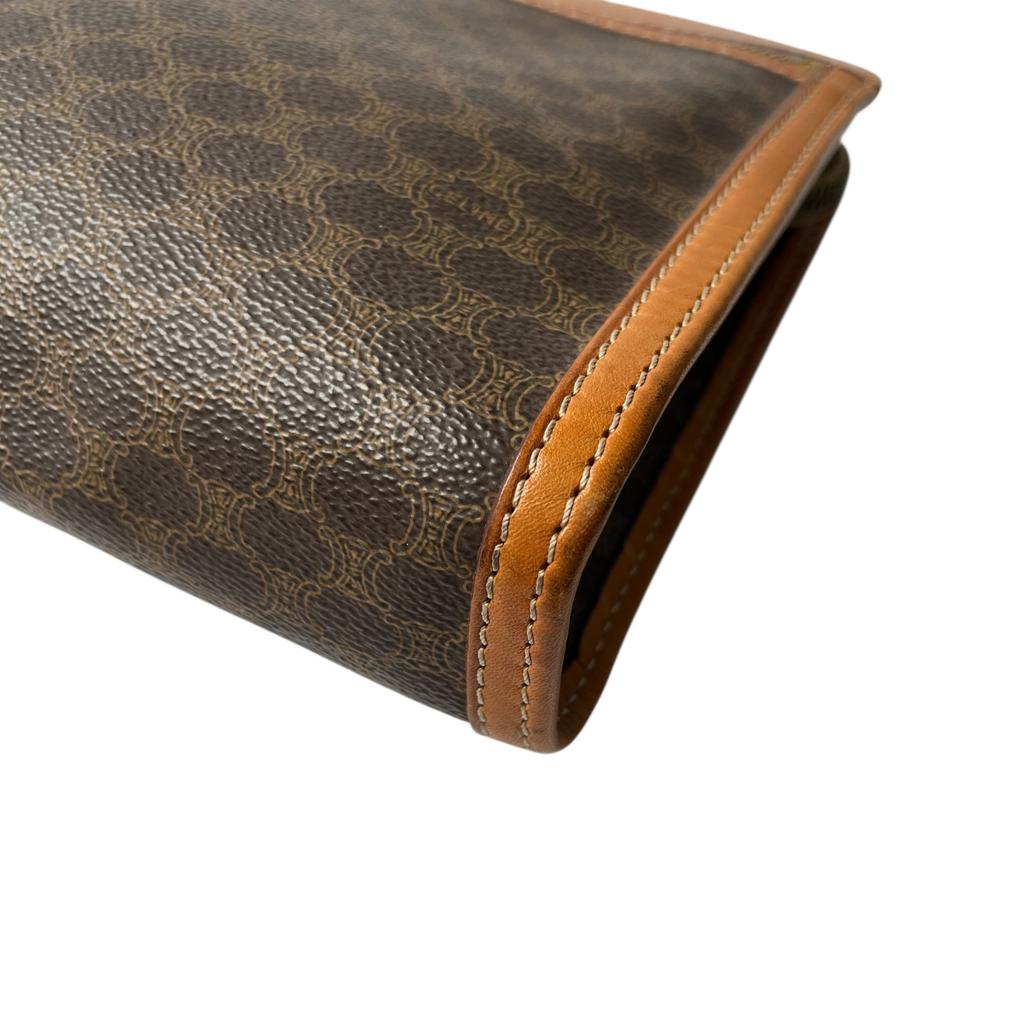 Borsa a pochette CELINE usata Pelle marrone/PVC da uomo