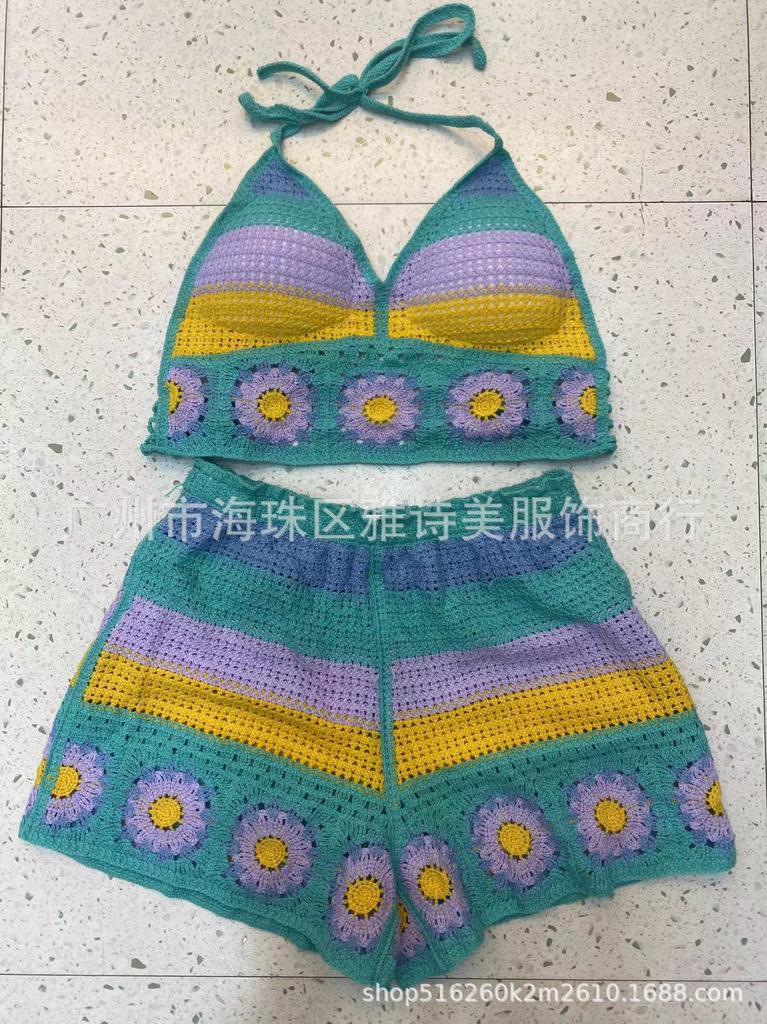 New fashionable and sexy tube top with small suspenders for women's summer seaside beach lace-up hollow knitted neck top