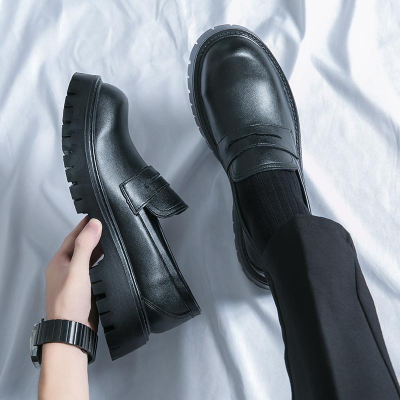 Móda Nové Pánské Černé Módní Mokasíny Originální Lakovaná Kůže Kulatá Silná Podrážka Nazouvací Formální Pánské Boty Obchodní Kancelář Kožená Bota
