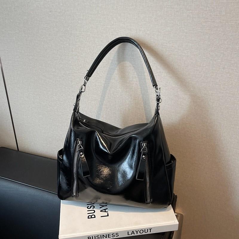 IELGY Large Capacity One-Shoulder Commuter Tote Bag