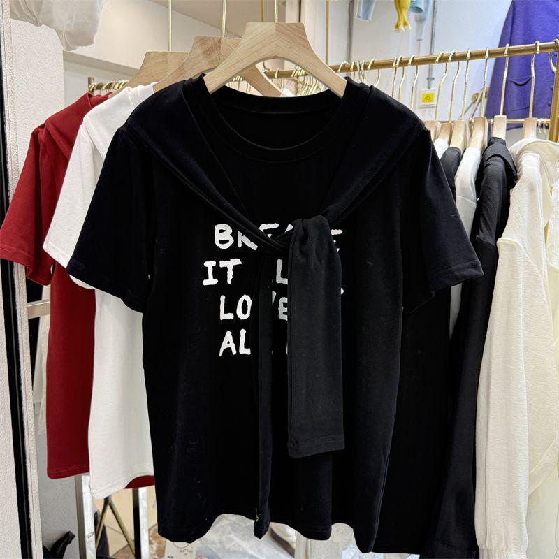 

Женская хлопковая шаль-футболка в корейском стиле: Короткие рукава, принт с буквами, облегающий крой для лета. 2XL (65-75 kg) чёрный