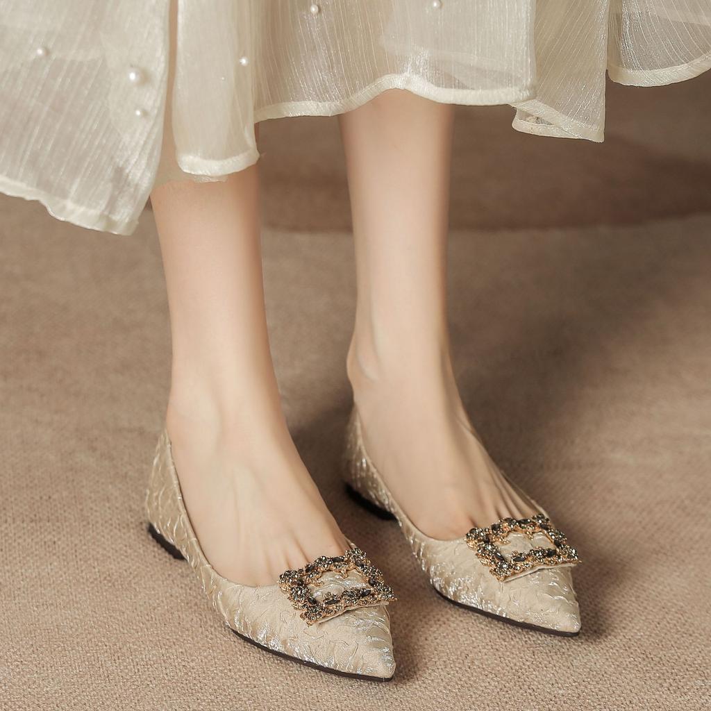 Galaxy rhinestone flat-soled women's shoes gradually change satin pleated surface pointed women's shoes small fragrant wind shallow mouth single shoes