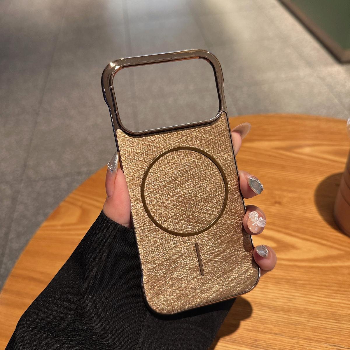 

Electroplating Borderless Magnetic Gold-Wire Phone Case for IPhone 17 Air Pro Max for Magsafe Wireless Charge Cooling PC Cover iPhone17 Pro золотой