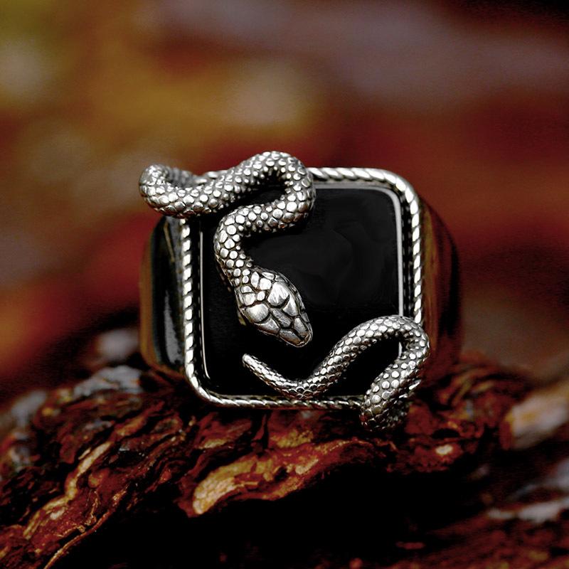 2026 Simple Snake Gemstone Ring, European and American Retro Snake Ring us number 7