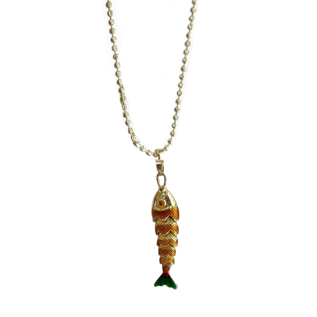 Vibrant Summer Ocean Fish Pendant Necklace Copper Neck Jewelry for Women Lightweight Design Collarbone Chain