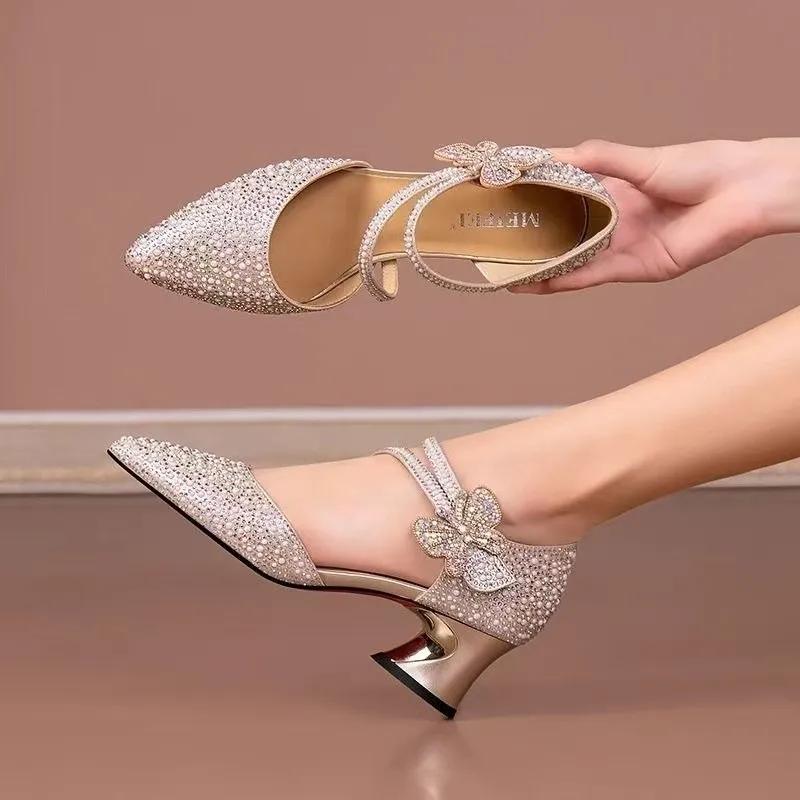 

Мода Женские Босоножки на Высоком Каблуке Летний Римский Тренд Повседневная Обувь Блестящие Уличные Сандалии Женский Стиль Заостренный 2025 Sandalias De Mujer 35 золотой