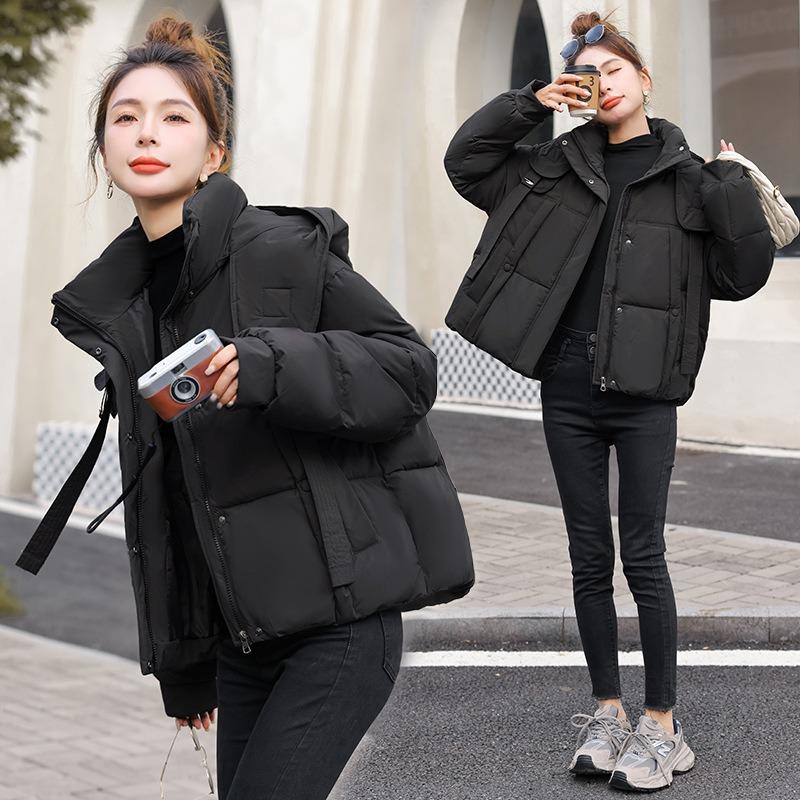 Short down cotton-padded clothes, new winter fashion cotton-padded clothes, loose and thickened warm cotton-padded jackets.