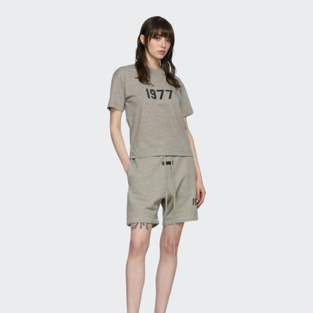 Fear of God Essentials 1977 Series SS22 Fleece Shorts With Digital Badge And Drawstring Men Shorts Dark-Oatmeal FOG-SS22-235