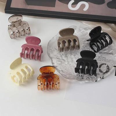 2025 Gold Powder Mini Shark Hair Clip - Small, Simple Hair Accessory for Half-Tied Styles