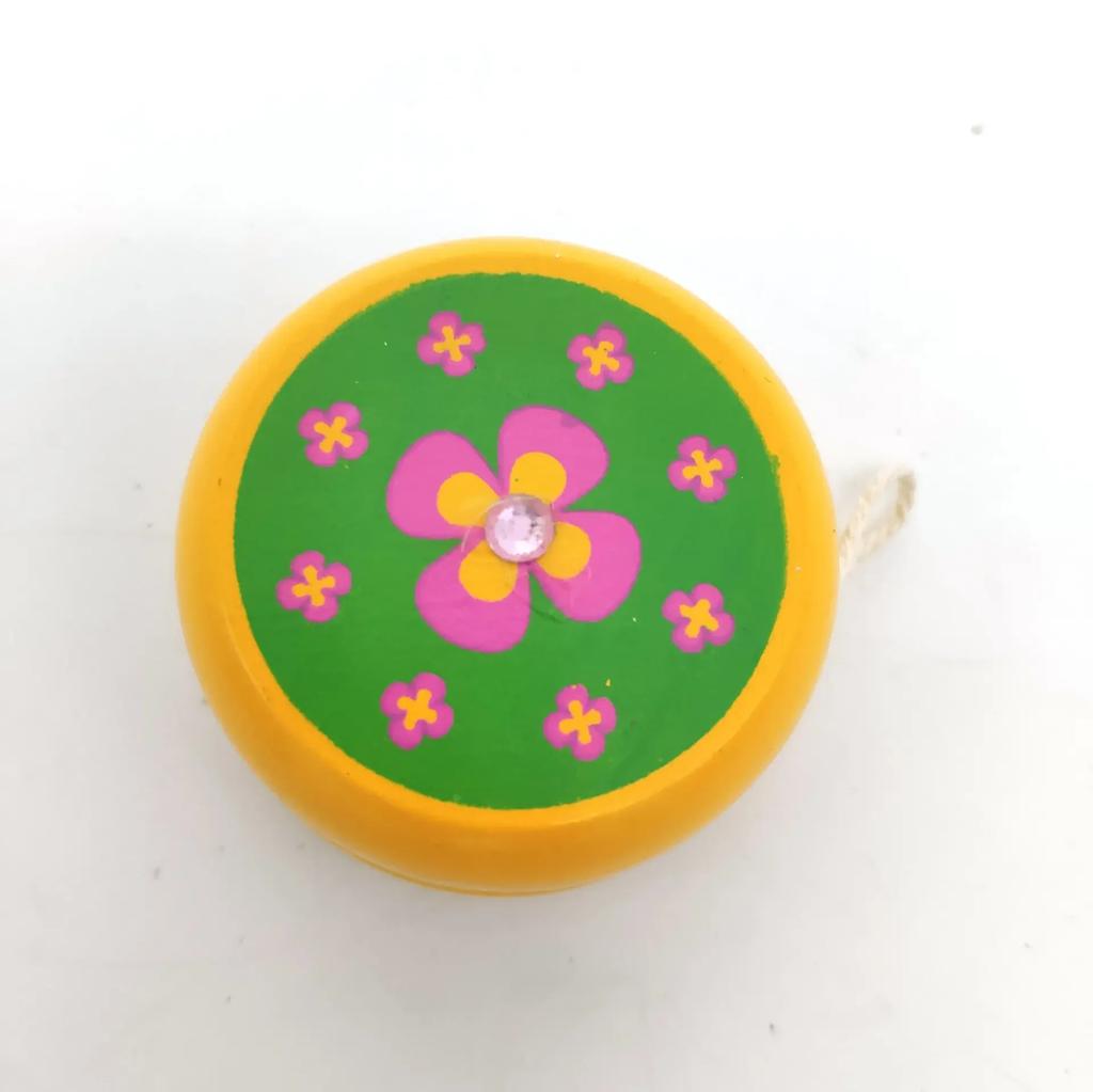Children Yoyo Ball Cute Animal Prints Wooden Yoyo Toys Ladybug Toys Kids Yo-Yo Creative Toys for Children 5cm Wooden Yo Yo Ball