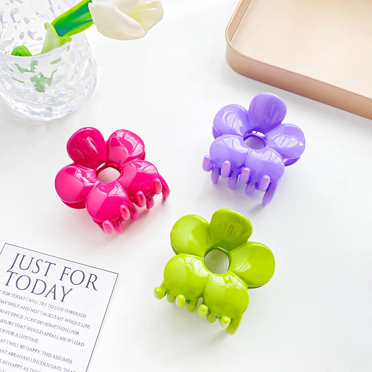 

Korean version of sweet temperament candy color flower grab clip