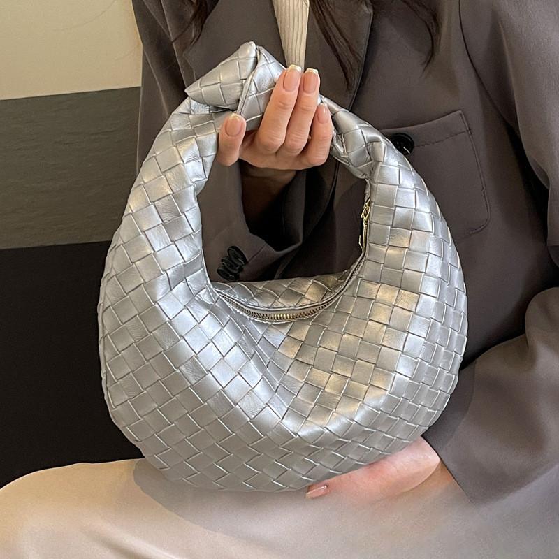 IELGY Hand-Woven Bag All-Match Underarm Bag One-Shoulder Portable Dumpling Bag