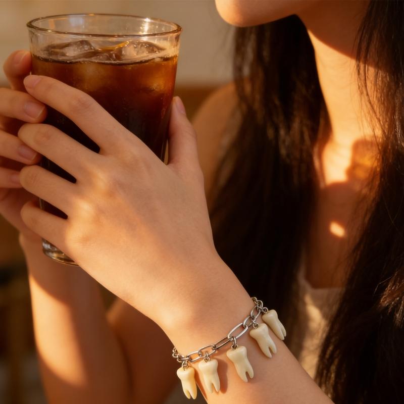 Trendy Gothic Style Hand Chain Ti Steel Bracelet Wrist Chain With Resin Teeth Pendant Perfect For Daily Wear