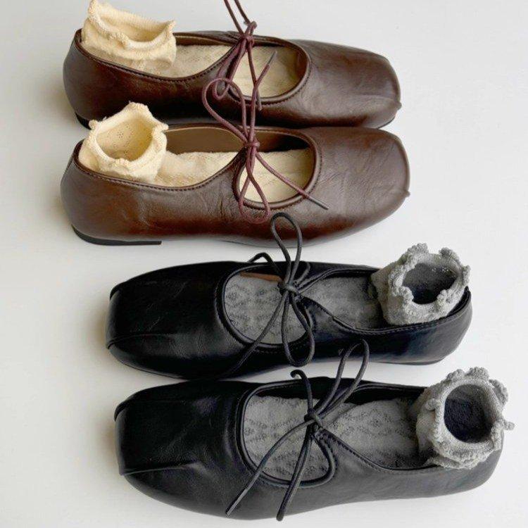 Retro Pleated Round Head with Mary Jane Shoes, Femininity Versatile Flat-soled Ballet Shoes, Shallow Mouth Soft-soled Single Shoes