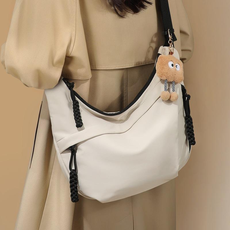 

Canvas bag 2025 new messenger bag women s bag large capacity crescent bag casual dumpling bag shoulder bag luggage