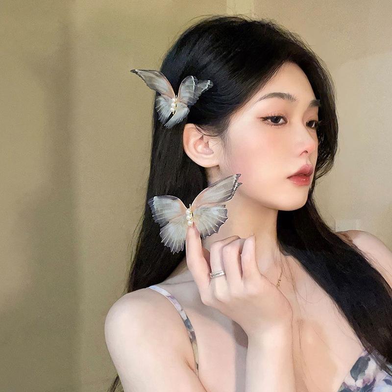 Cute Retro Butterfly Hair Clips Side Clip For Women Girls Sweet Moving Wings Pearl Barrette Headwear Hair Accessories Gifts