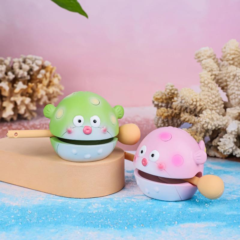 The Cute Wooden Fish Tapping Music, Stress-relieving Toys, Desktop Ornaments, and Funny Percussion Instruments for Students