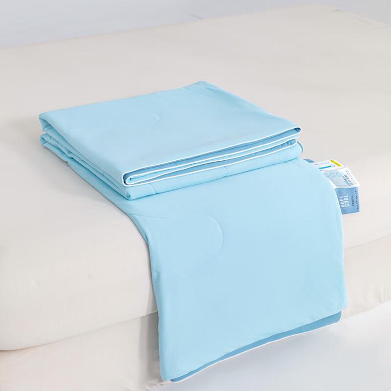 LISM Kühlende Gesteppte Sommerdecke