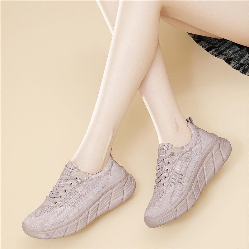 

Lightweight women s sports shoes low-top design sense niche thick-soled annual breathable versatile casual dad shoes women s shoes 40