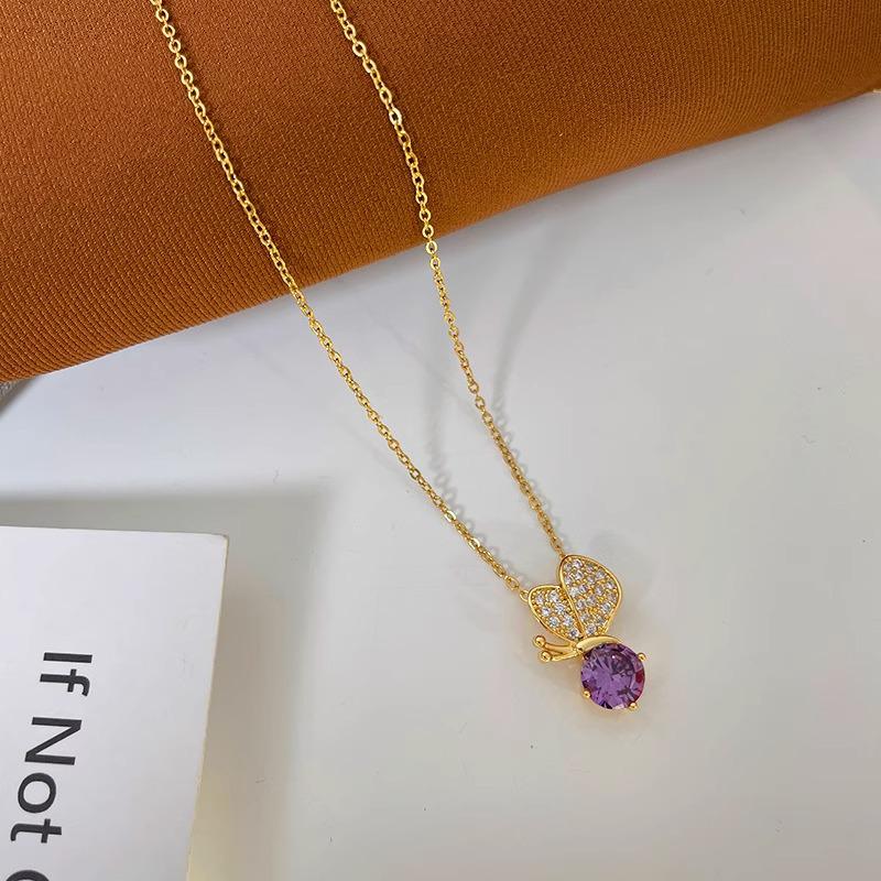 

Позолоченное медное ожерелье с подвеской в виде бабочки и циркониевыми акцентами - Элегантный, универсальный модный аксессуар для женщин.