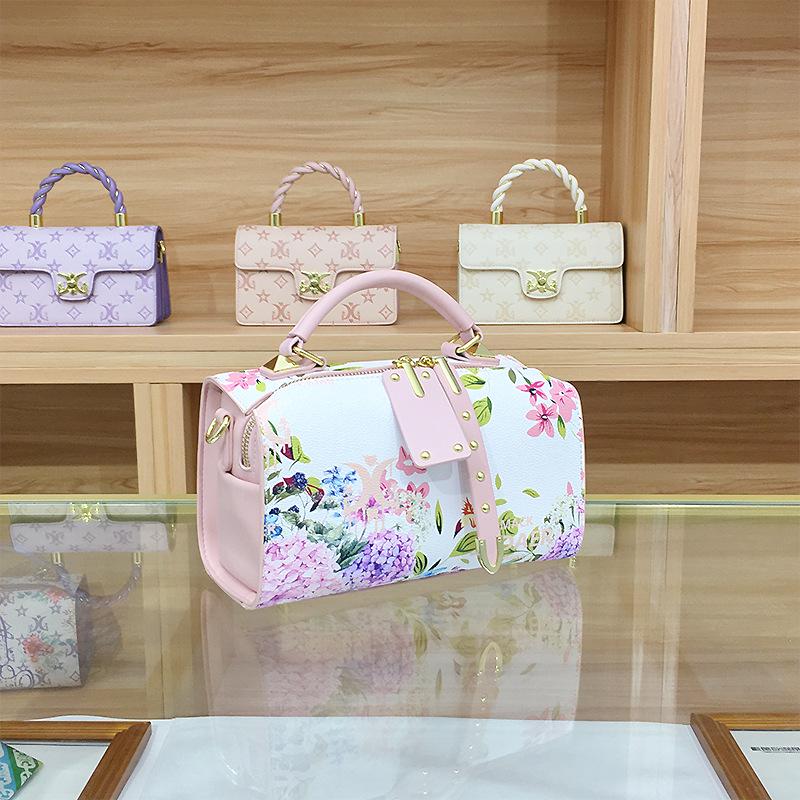 

Fashionable European and American Print Boston Crossbody Bag - Women s Handbag