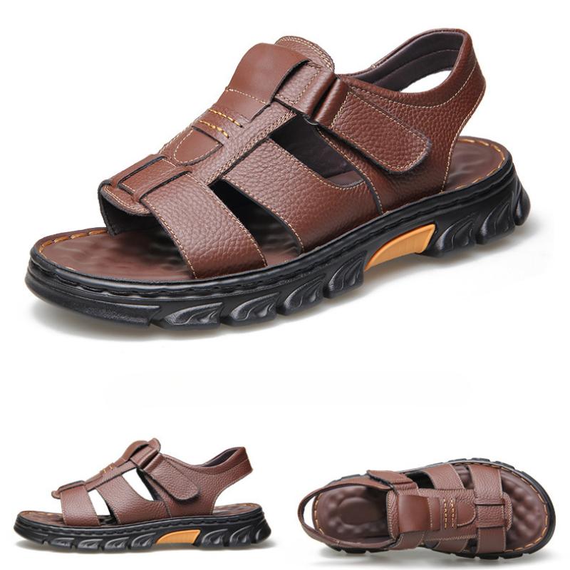Men's Beach Shoes Cowhide Slippers Men Outdoor  Non-slip Thick-soled Leather Sandals Comfortable Leather Slippers