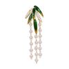 The Dynamic Tassel Bamboo Leaf Brooch In The Rain, A Woman's Unique and Elegant Pearl Cheongsam Accessory Collar Pin