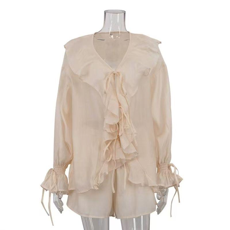 

Western Style Frill Lace-up Shirts Shorts Two-Piece Lotus Leaf Top and Shorts Set Beige M