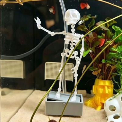 Squelette Dansant Imprimé en 3D Bouilleur d'Aquarium Plastique avec Tube à Air Ornement Danse Squelette Aquarium Gothique Actionné par Air