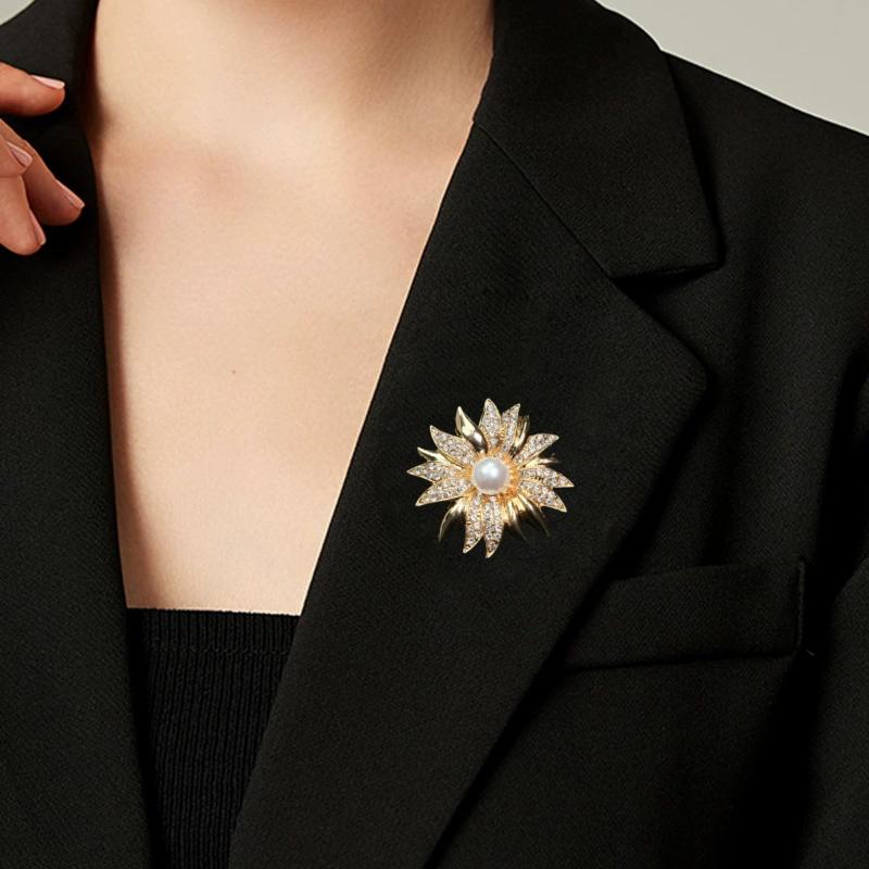 1Pcs Lady  Flower Brooches Exquisite Pearl Sunflower Brooches Lapel Pin Corsage Coat Wedding Jewelry For Women