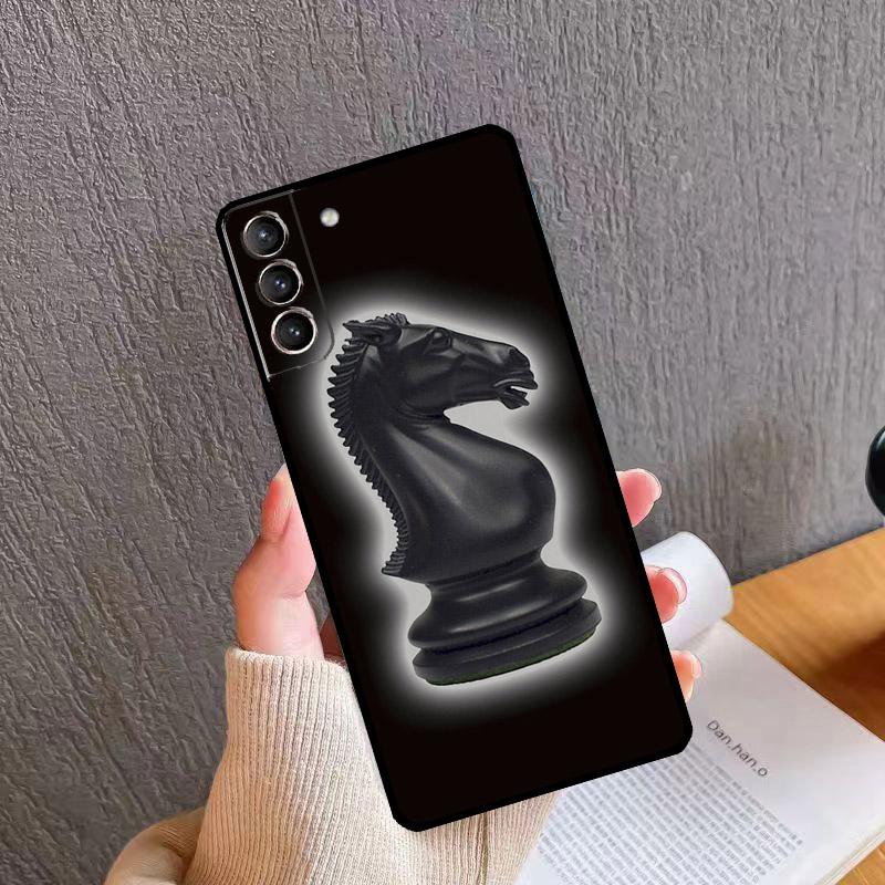 Chess Board Dark Horse Phone Case For Samsung Galaxy S26 S25 S20 S21 S22 S23 S24 Ultra S10 Plus S24 FE S25 FE Cover