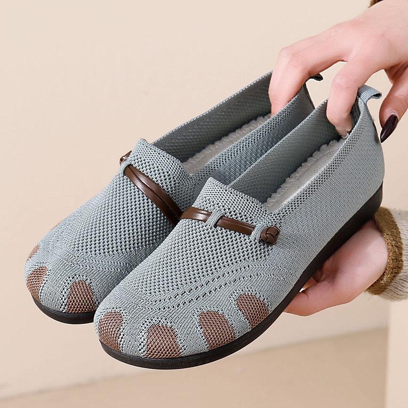 New Round Toe Soft Sole Comfortable and Breathable One-step Mom Shoes