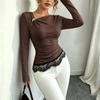 Damen-Farb-Langarm-T-Shirt mit asymmetrischem Ausschnitt, Spitzenbesatz am Saum und Akzenten