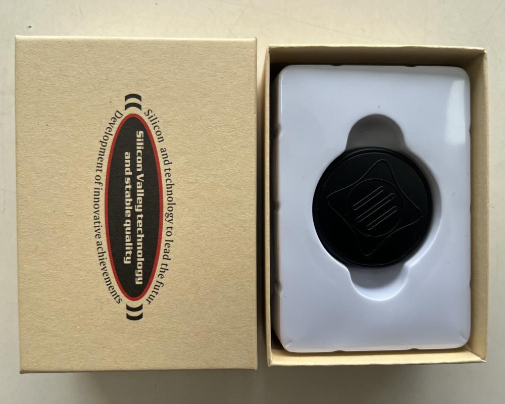 GF10 Smart Positioning Anti-Lost Device: Global GPS Tracker for People, Vehicles, and Luggage