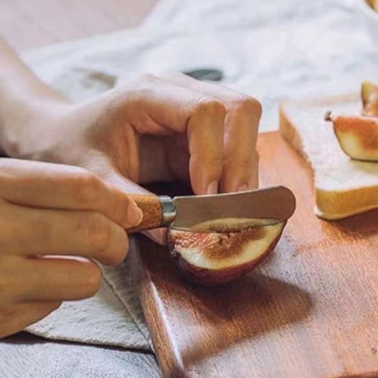 Upright Butter Knife with Solid Wood Handle Stainless Steel Cheese Spreader for Toast Jam Non-Slip Peanut Butter Smearing Tool